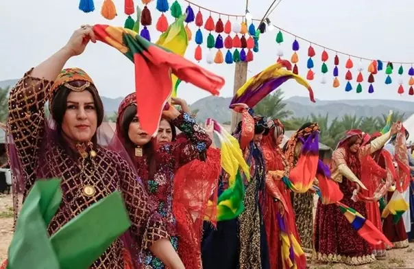 انشا در مورد آداب و رسوم روستا با مقدمه بدنه نتیجه